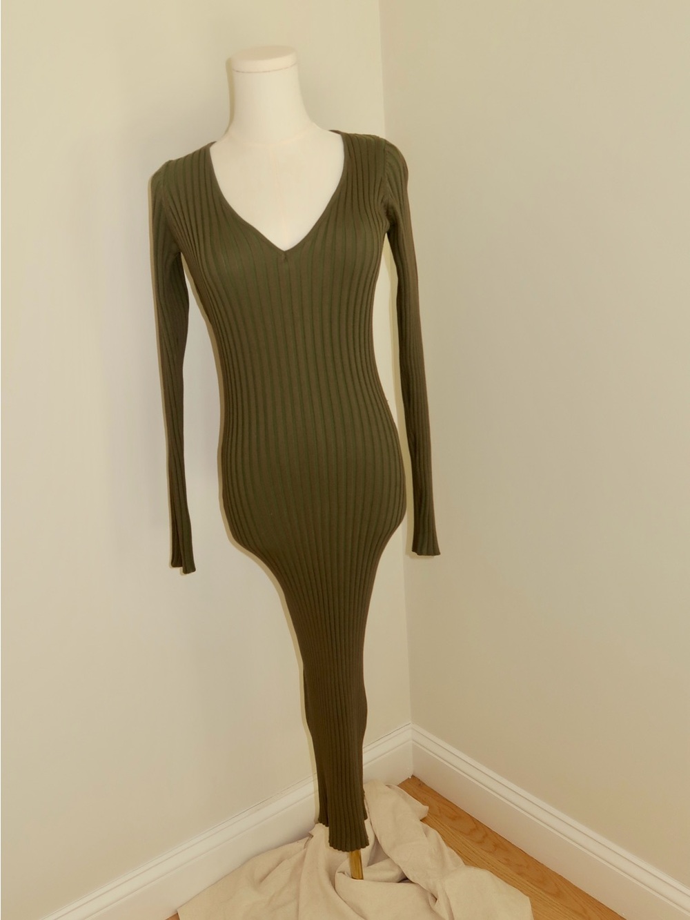 NBD Ribbed Long Sleeve V-Neck Midi Dress in Olive Green